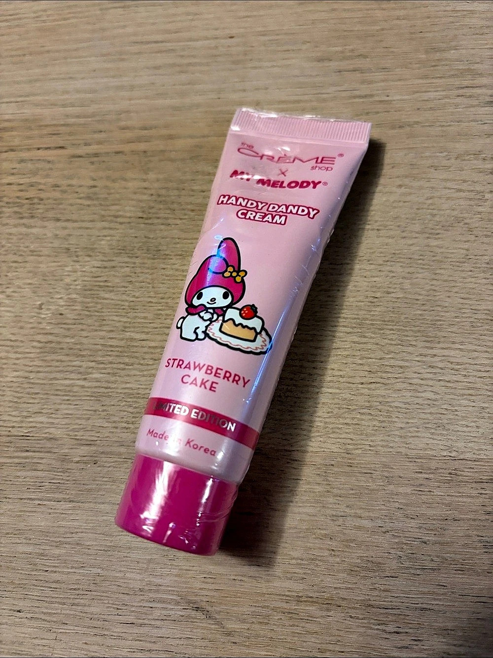 Crème Shop My Melody Strawberry Cake Handy Dandy Cream Pink
